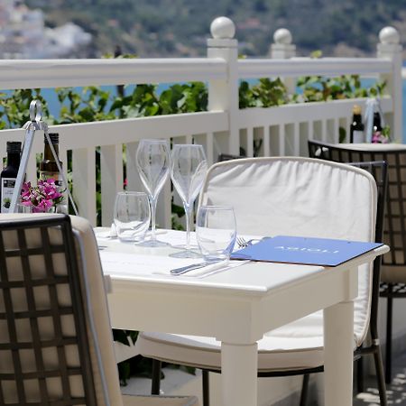 Skopelos Village Hotel Екстериор снимка