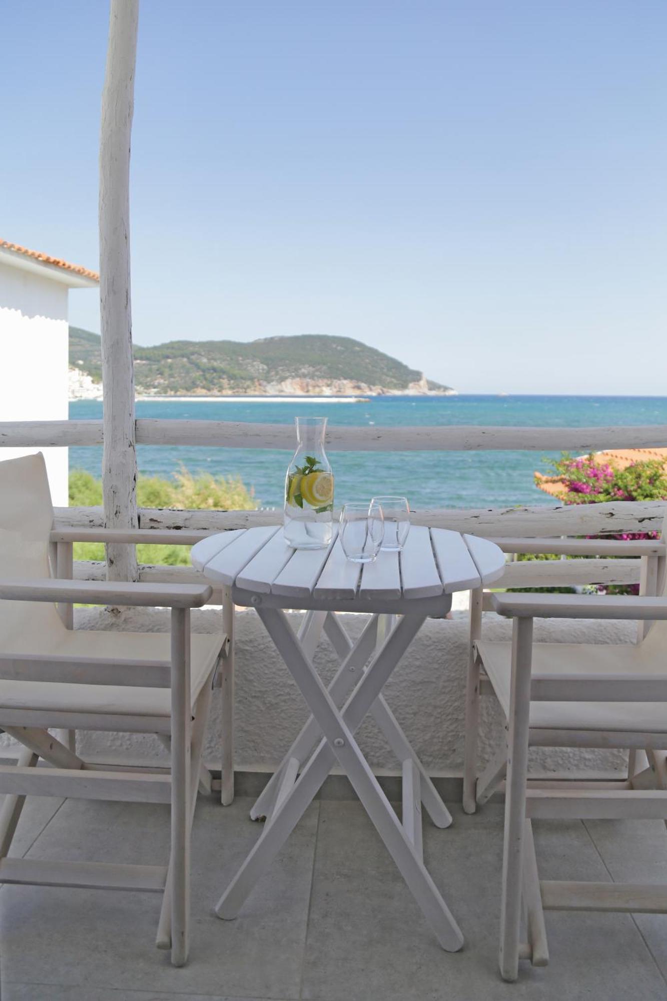 Skopelos Village Hotel Екстериор снимка